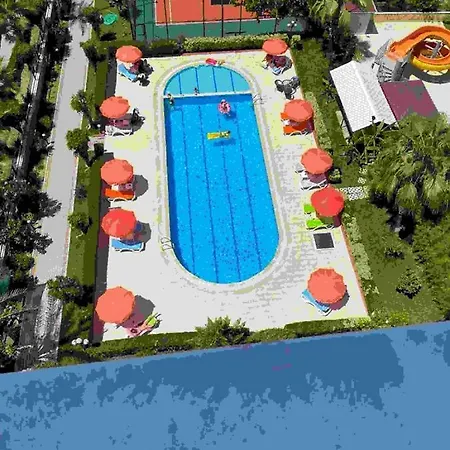 Extrahome Demirag Sitesi Mahmutlar 아파트 *